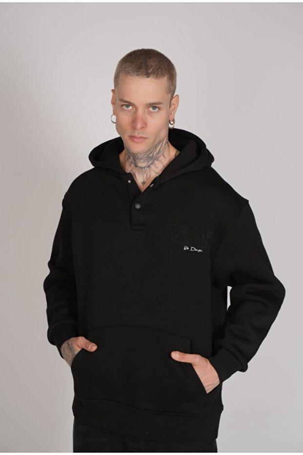 Hooded 3-Thread Sweatshirt