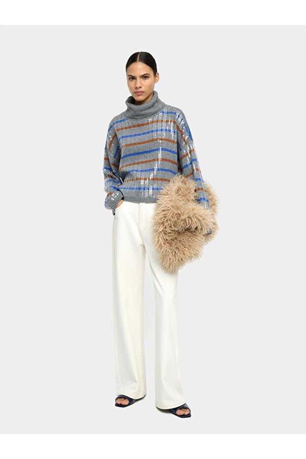 Çizgili ve Payetli Örme Kazak - 2