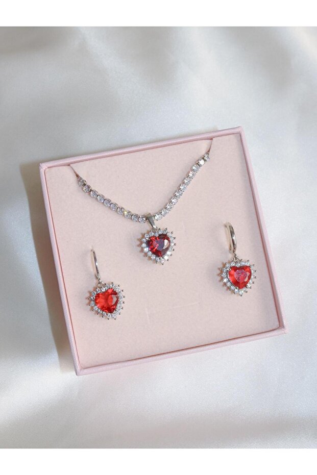 Royal Heart Choker Necklace and Earring Set - Silver Color