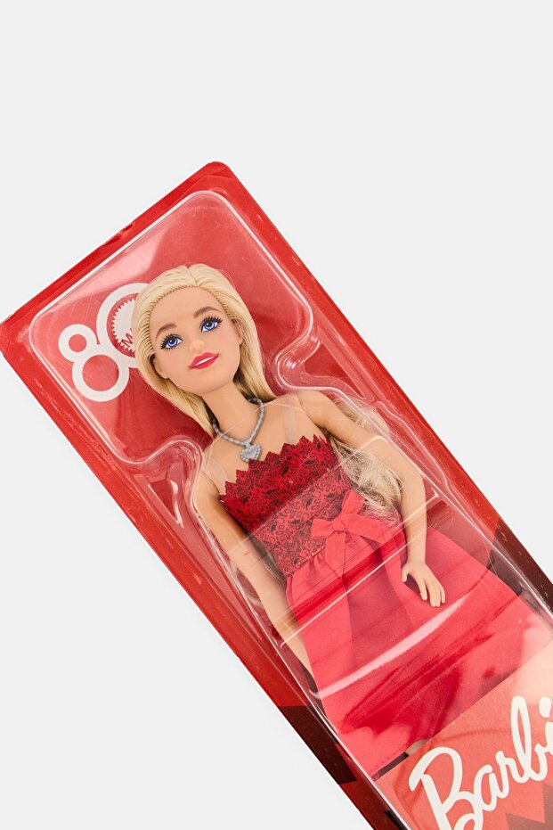 دمية روبي ريد من ماتيل بمناسبة الذكرى الثمانين - 5