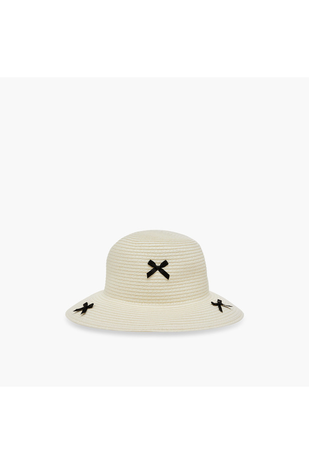 قبعة مزينة بفيونكة - 1