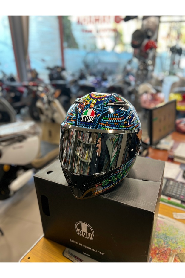 K3 Rossi kask - 1