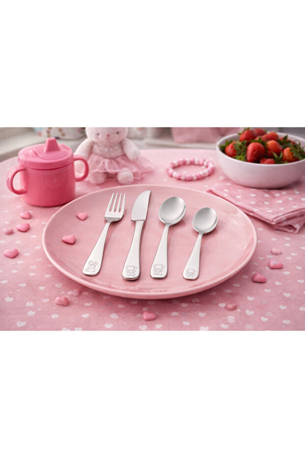 🍴 طقم ملاعق أطفال ستيل سادة صغيرة (ملعقة + شوكة + سكين + ملعقة صغيرة) – 4 قطع ✨