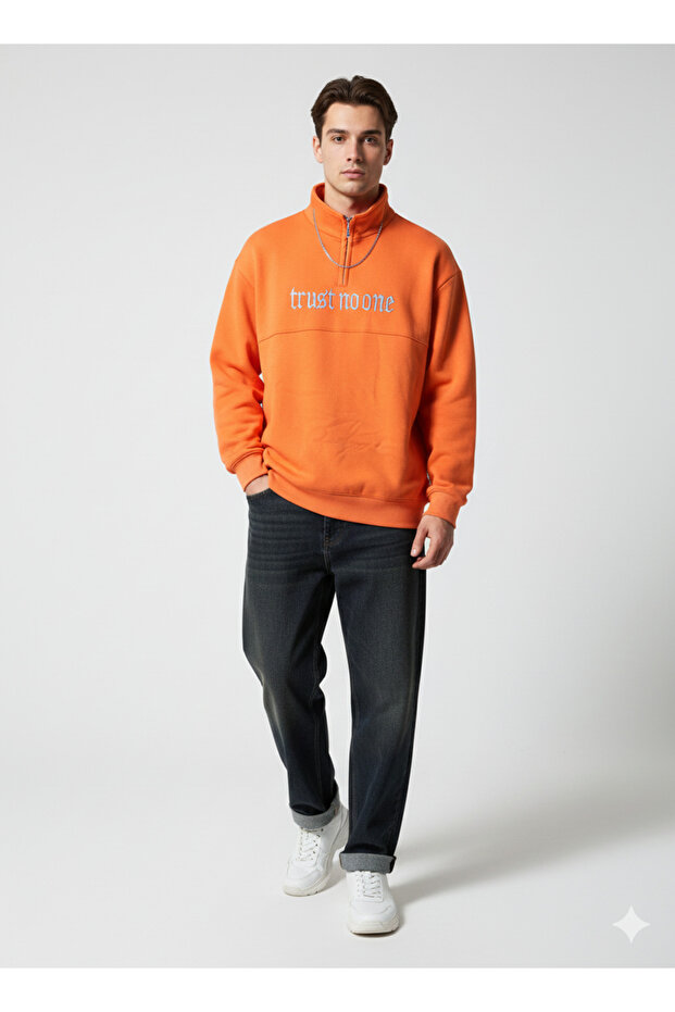 Unisex Regular Fit Zippered Soft Textured Three Thread Long Sleeve Sweatshirt