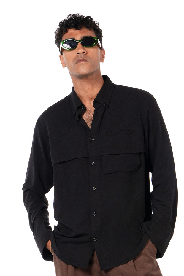 RELAXED BLACK LINE POCKET SHIRT