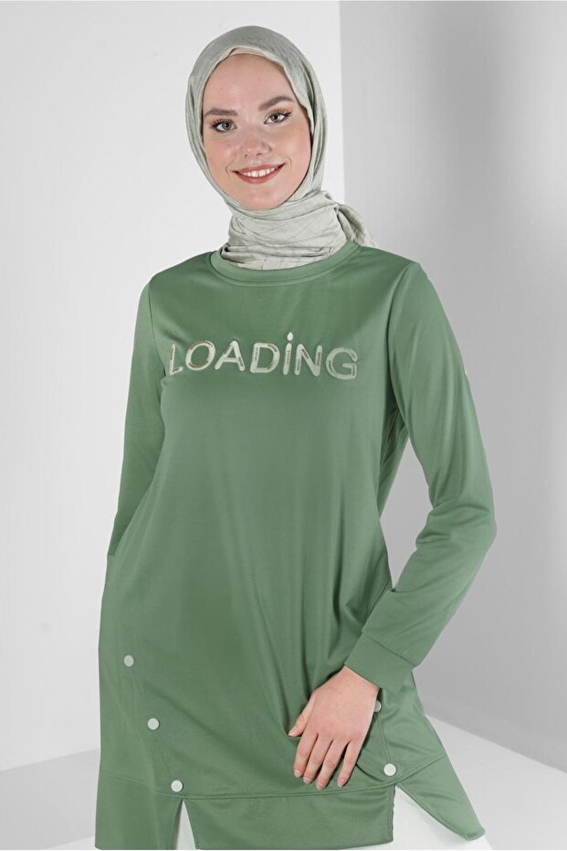 43348 نموذج سترة رياضية مطبوعة بأزرار