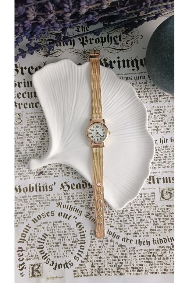 Minimal Round Wicker Cord Gold Color Women's Wristwatch