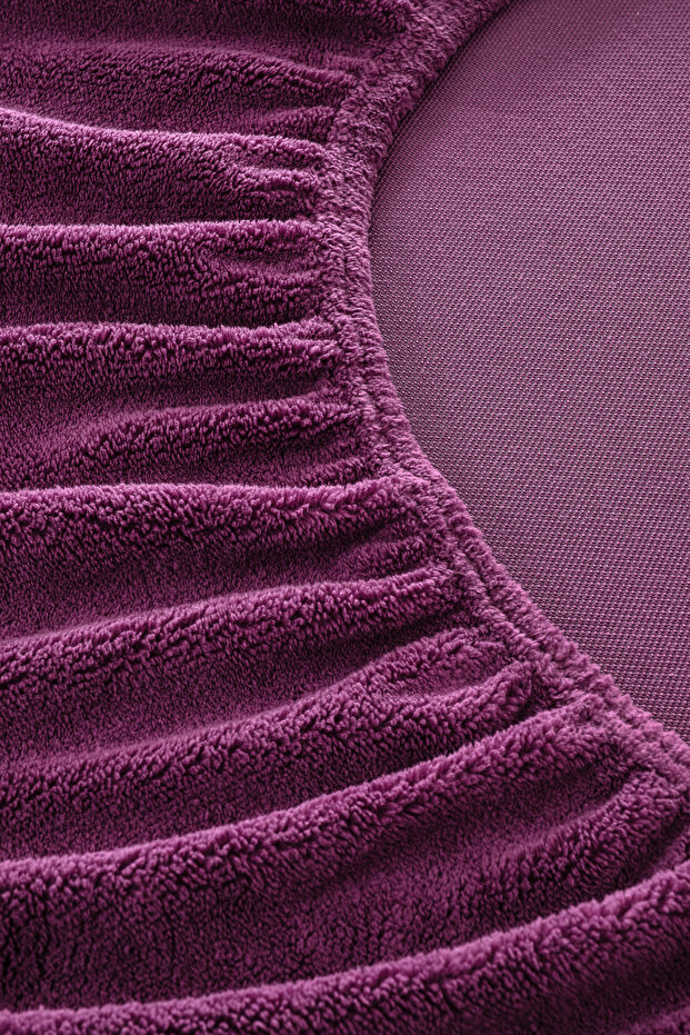 Wellsoft Soft Double Fitted Elastic Sheet Set - 4