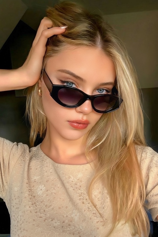 Amora Unisex Black New Season Popular Sunglasses
