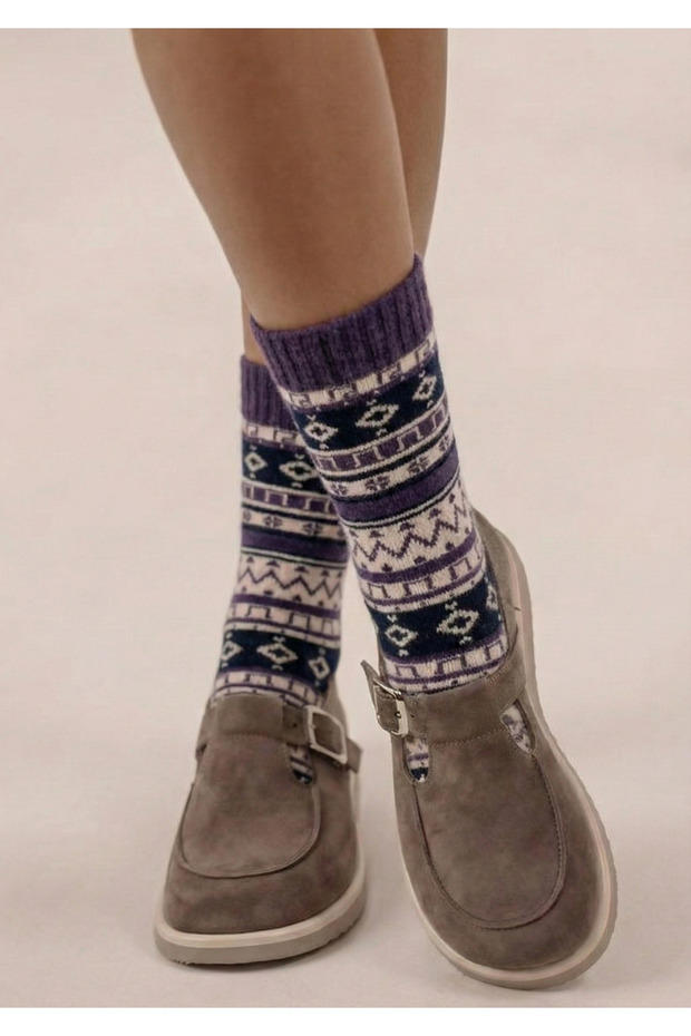 Women's Winter Thermal Wool Lambswool Warm Purple Cream Rug Patterned Socks