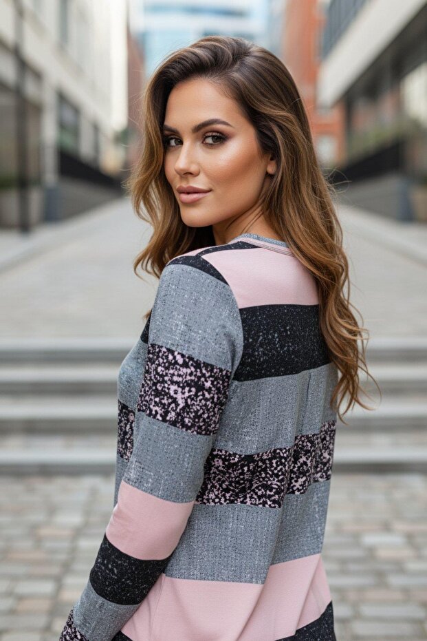 بلوزة سوبرم مزخرفة بأزرار - وردي - 4