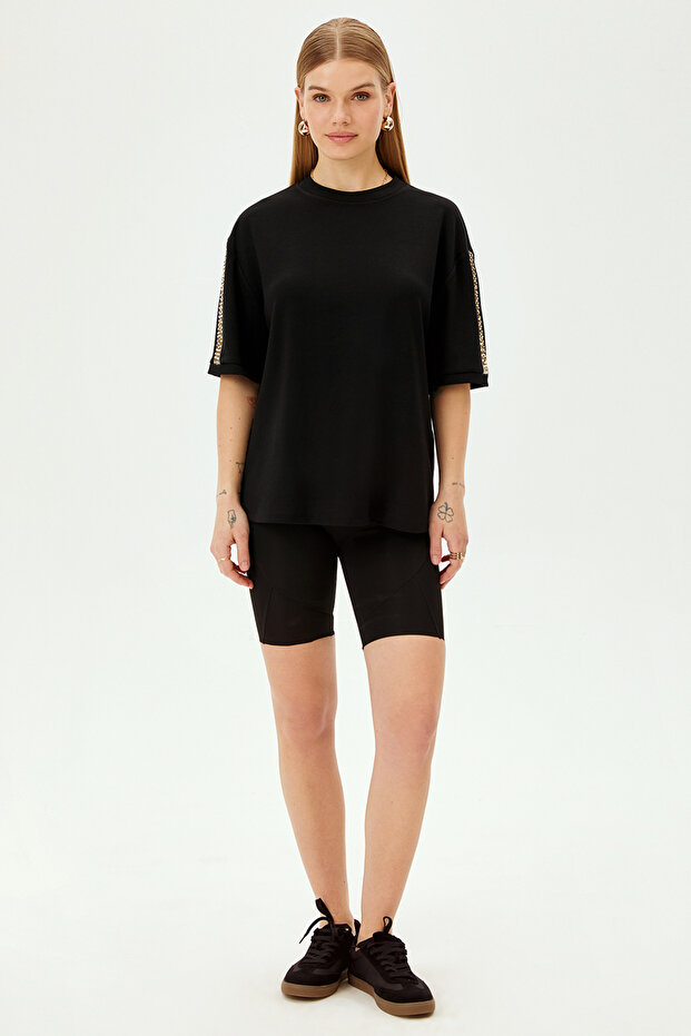 İnci İşlemeli Düşük Kol Regular Örme Tişört - 5
