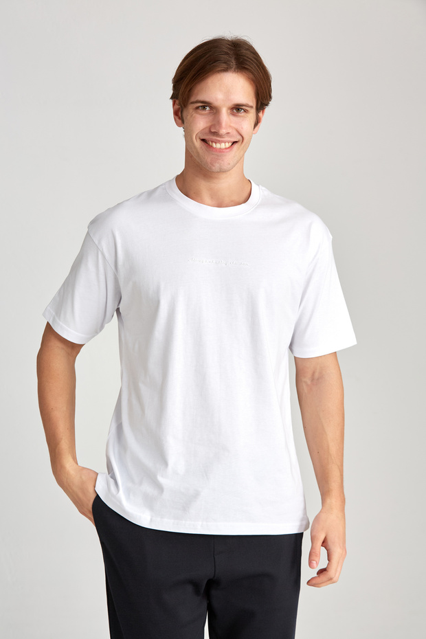 Men's Oversized Fit Wide Cut Crew Neck Cotton Printed White T-Shirt