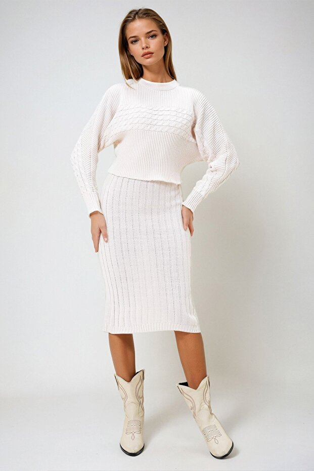 Ecru High Collar Bat Sleeve Crop Thick Winter Sweater and Strap Gilet Set Prm1306