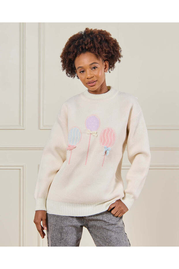 Senior Girls Beige Embroidered Pullover
