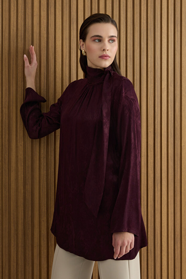 تونيك من قماش الفيسكون والرايون بنقشة الجاكار ذو ملمس بوردو - 1