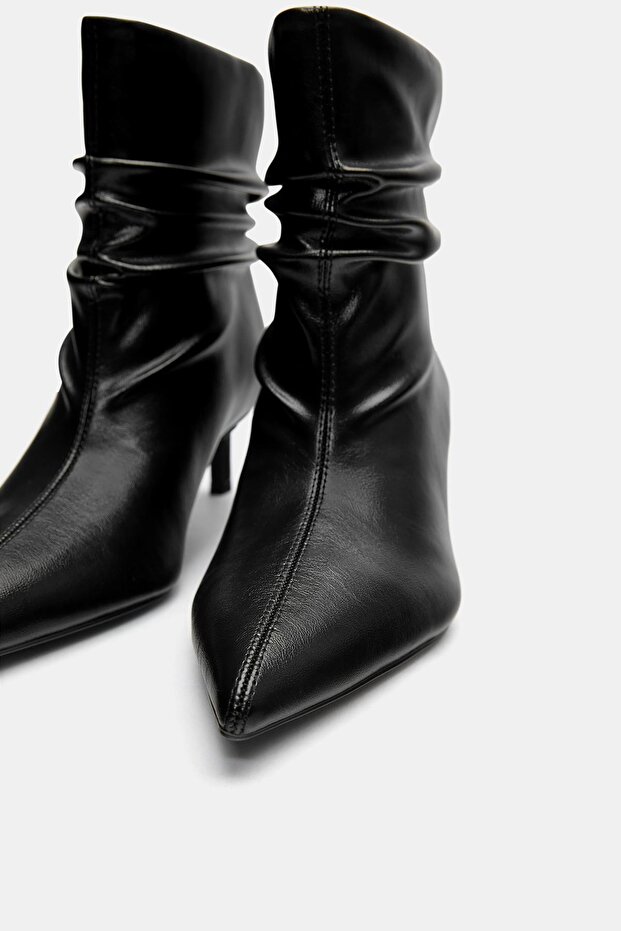 Büzgülü topuklu bot - 1