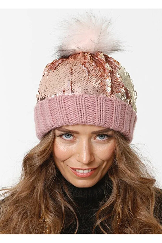 Pullu ve payetli çift katlı örme bere - 2