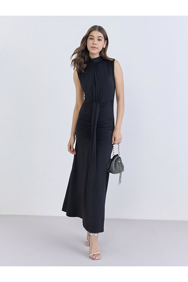 Women Black Sleeveless Maxi Dress