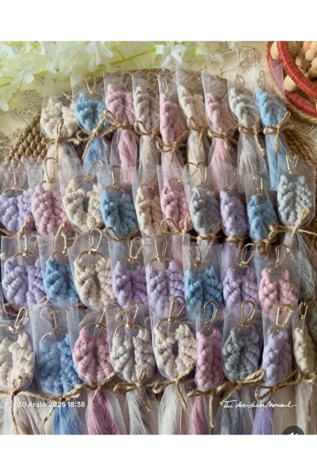 25 Pieces of Macrame Keychain Colorful # Colors # Grill # Boy # Gift