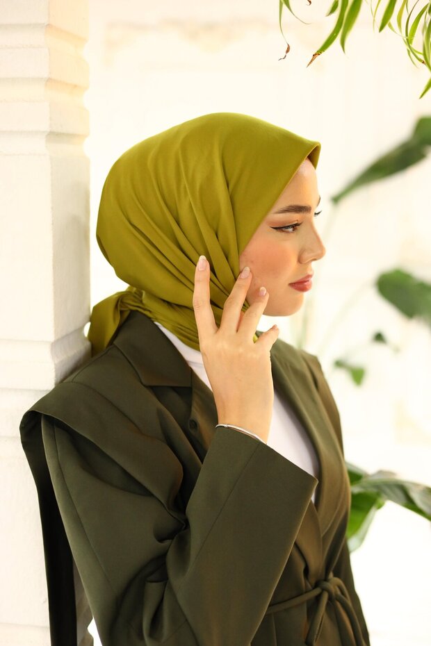 Solid Color Twill Scarf