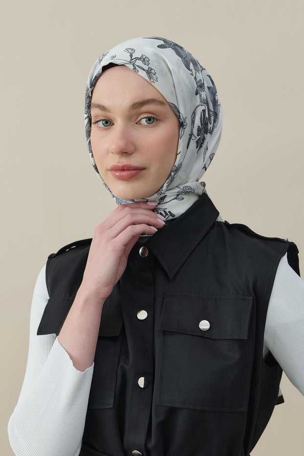 Flora Luxe Voile Silk Shawl Black Gray