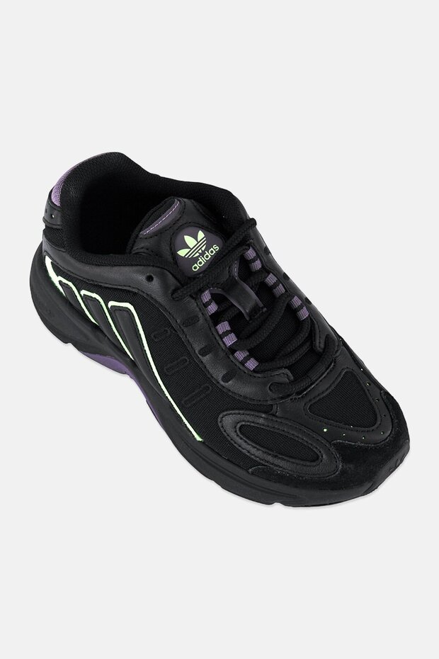 Women Falcon Galaxy Lace Up Running Shoes, Black
