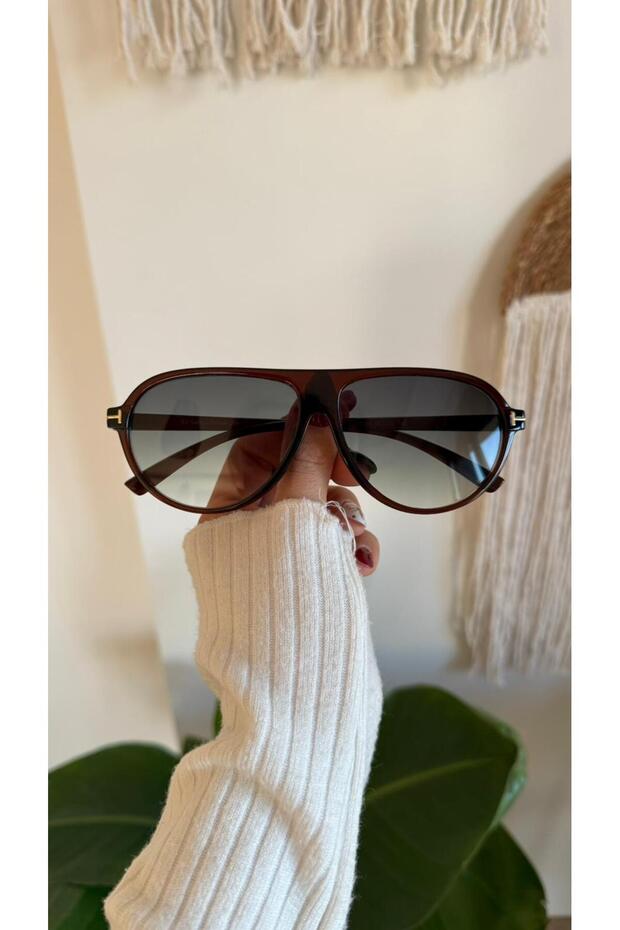 Unisex Women's Men's Uv400 Protected Framed Pilot Sunglasses with Drop Case and Cleaning Cloth as a Gift