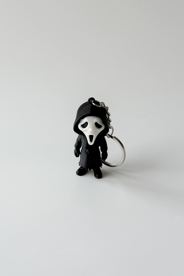 Scream Silver Chain Keychain