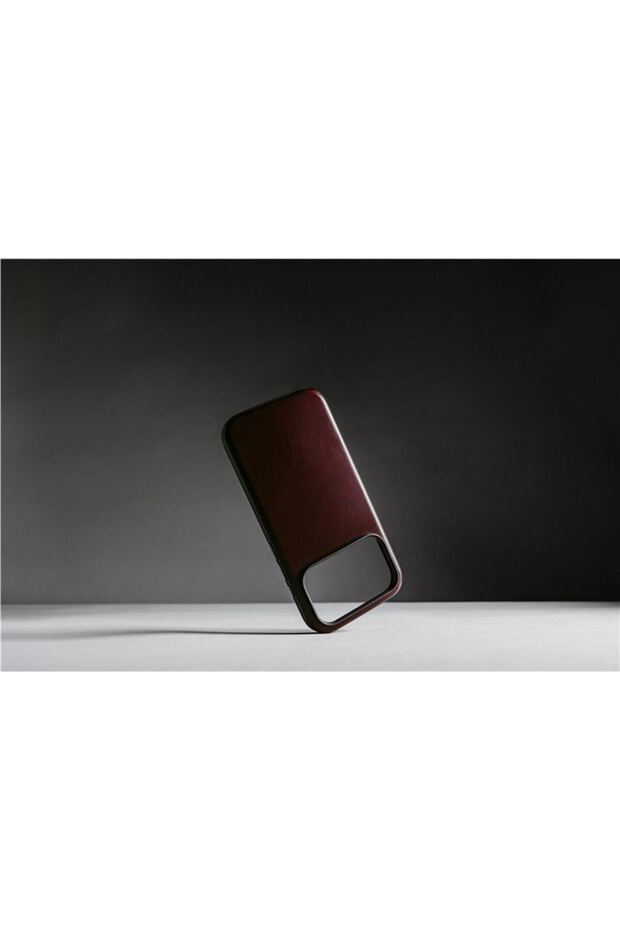 Horween Leather Case for iPhone 17 Pro Max - 2