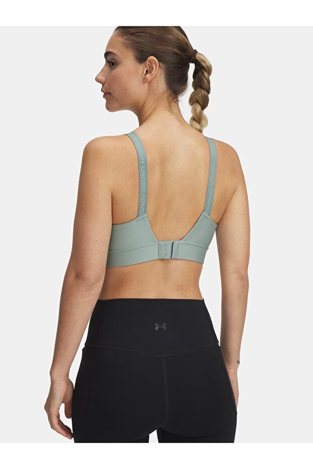 حمالة صدر رياضية من UA Infinity Mid 2.0