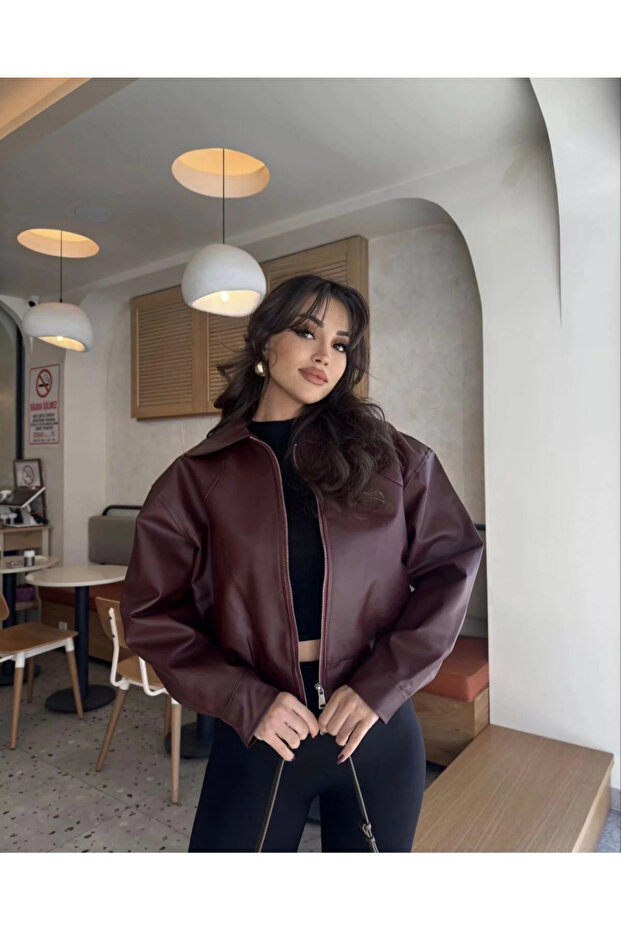 سترة جلدية قصيرة مبطنة - 1