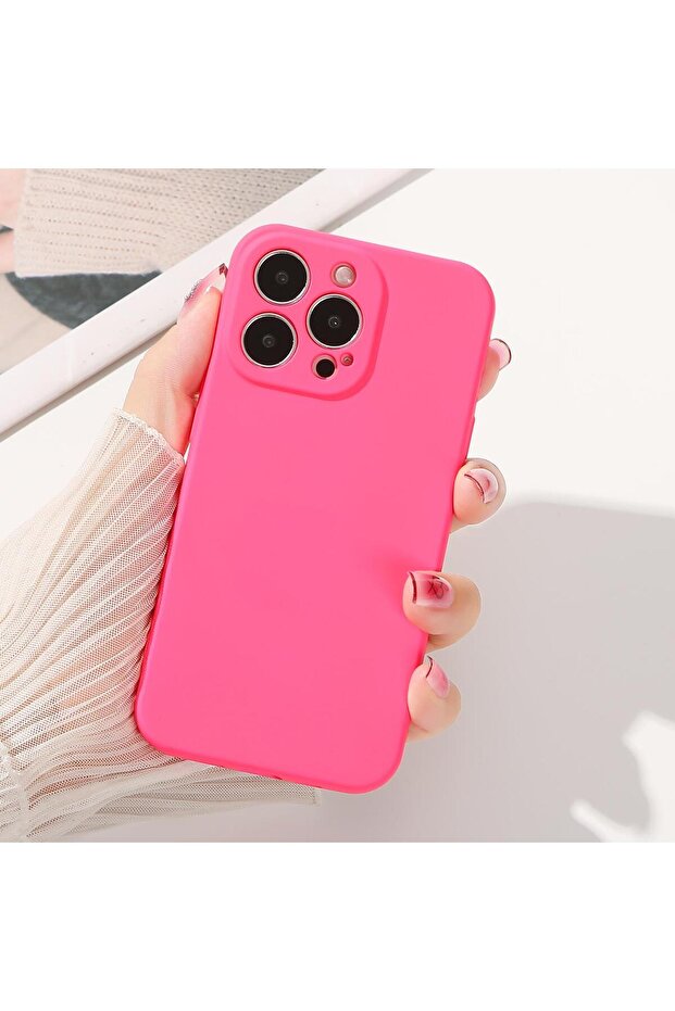 Fuchsia Silicone Case for iPhone 14 Plus - 4