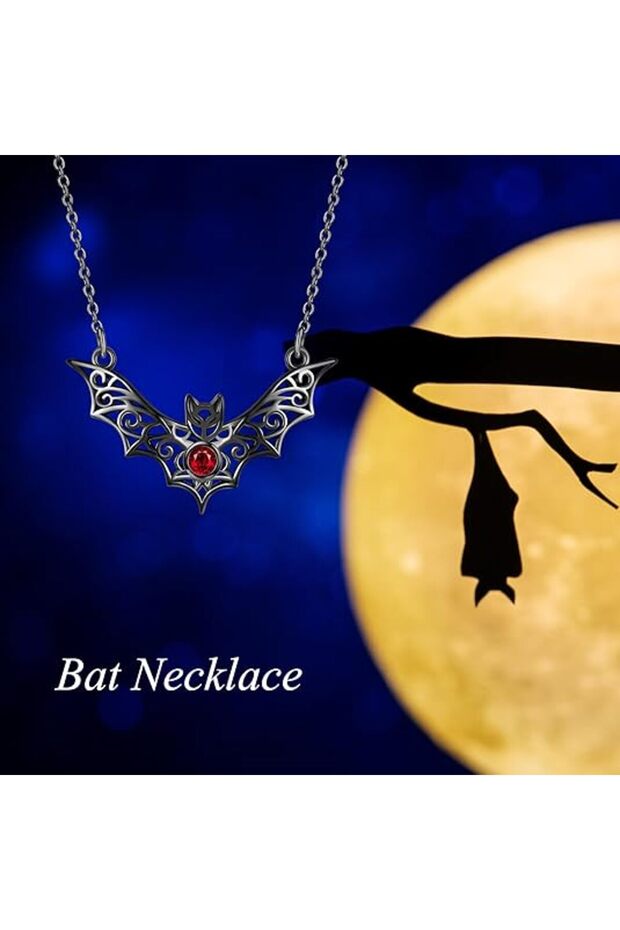 قلادة الخفاش القوطية - 1