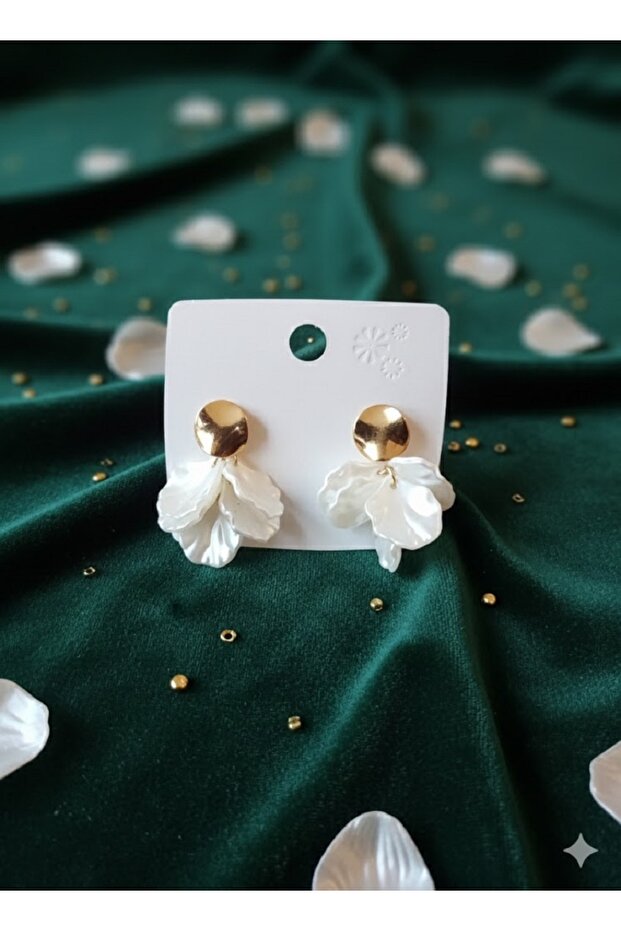 أقراط متدلية على شكل أوراق بيضاء - 1