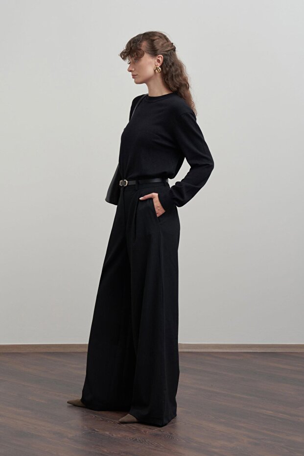 بنطلون بولي فيسكوز أسود مطوي - 2