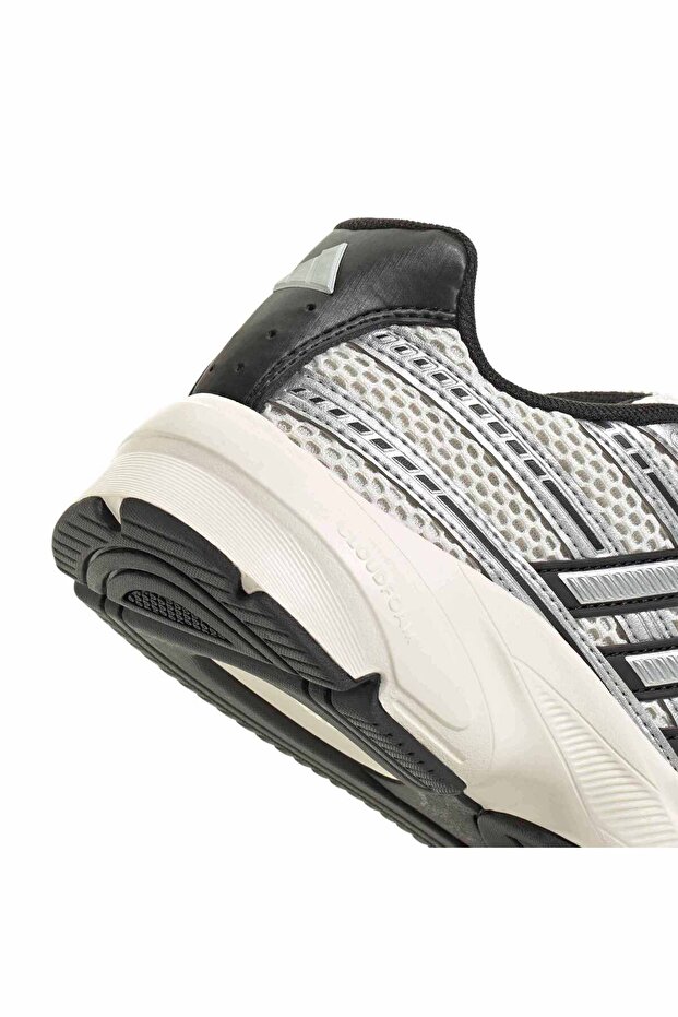 TECHNOCHAOS 2000 - 8