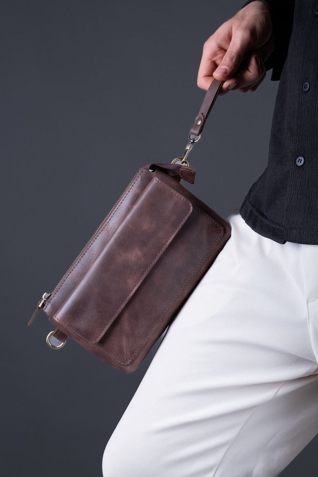 Genuine Leather Men's Bag, with Strap, Crossbody and Handheld Use, Zipper Closure