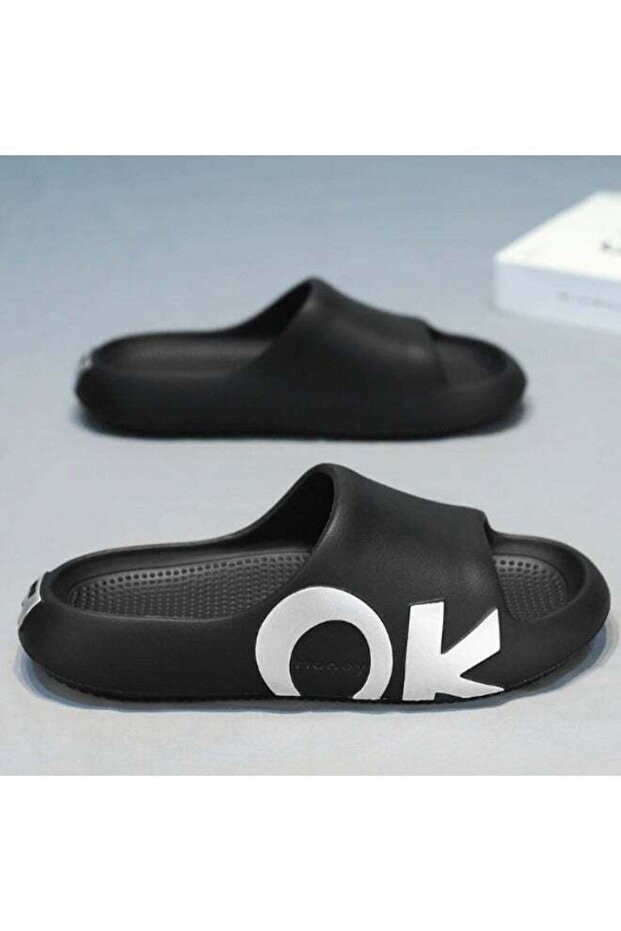 Thick and Soft Slippers - 1