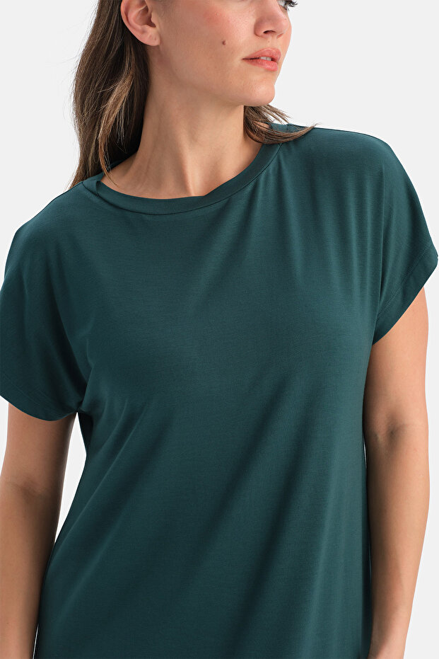 DÜŞÜK OMUZLU GECELİK - 5