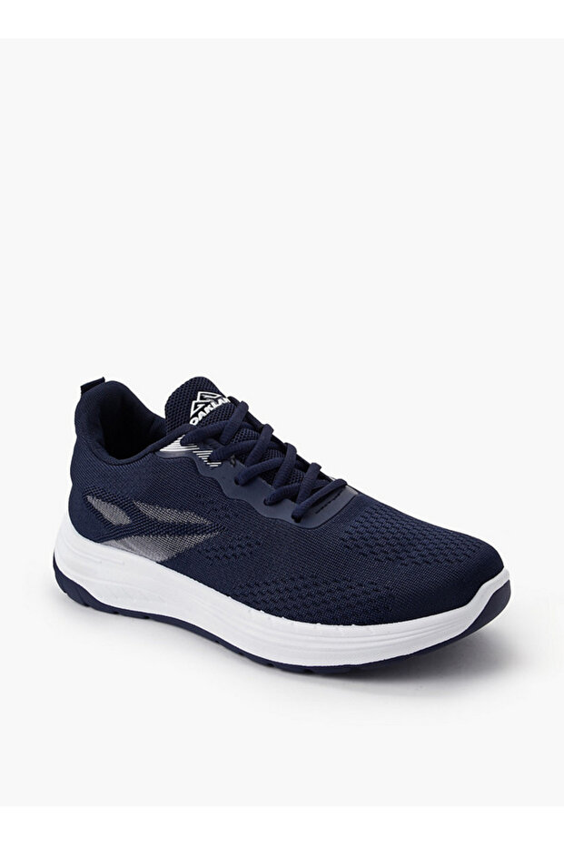 Men Lace-Up Sports Shoes