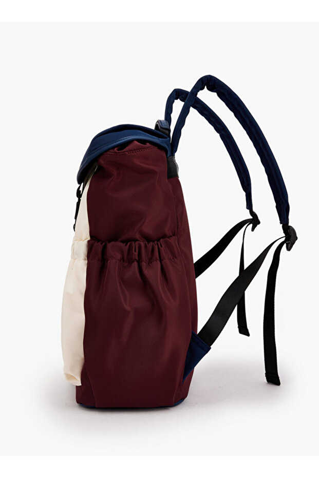 حقيبة ظهر من النايلون بألوان متداخلة مع أحزمة قابلة للتعديل - 6