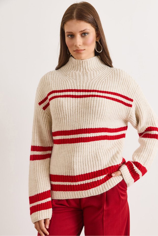 Women's Stone Red Mock Neck Striped Loose Fit Knitwear Sweater Kzk-19001120