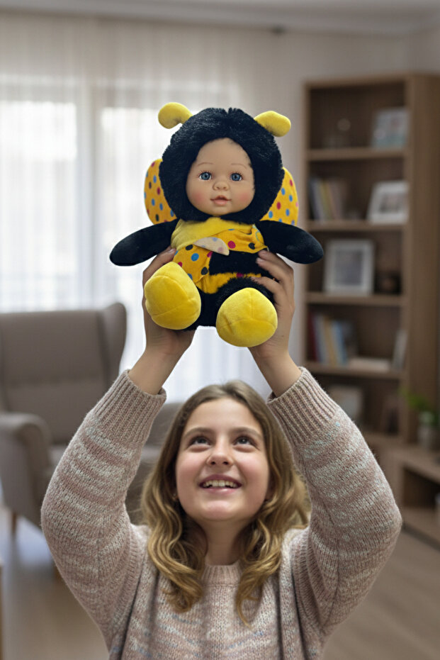 Cute Baby-Faced Bee Plush Toy Bee Costume Doll 25 cm - Soft Sleeping Companion Gift