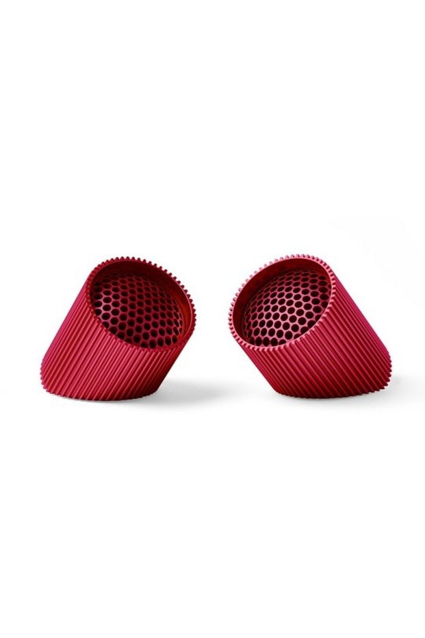 LA132 Sanguine Red LISTEN