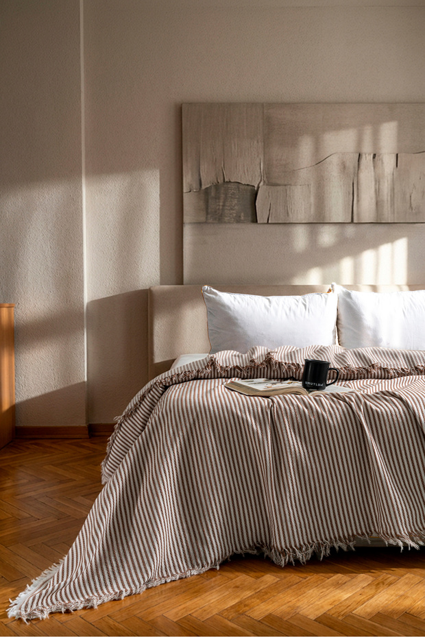 Double Bedspread | Pike | Multi-Purpose Cover | 220 X 240 cm | Cotton Woven Fabric | Premium Quality