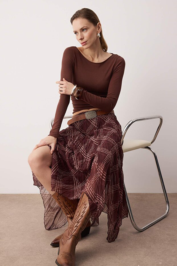 Wardrobe Essentials Kahverengi Yumuşak Dokulu Kayık Yaka İnce Triko Kazak TWOAW26KZ00293 - 7