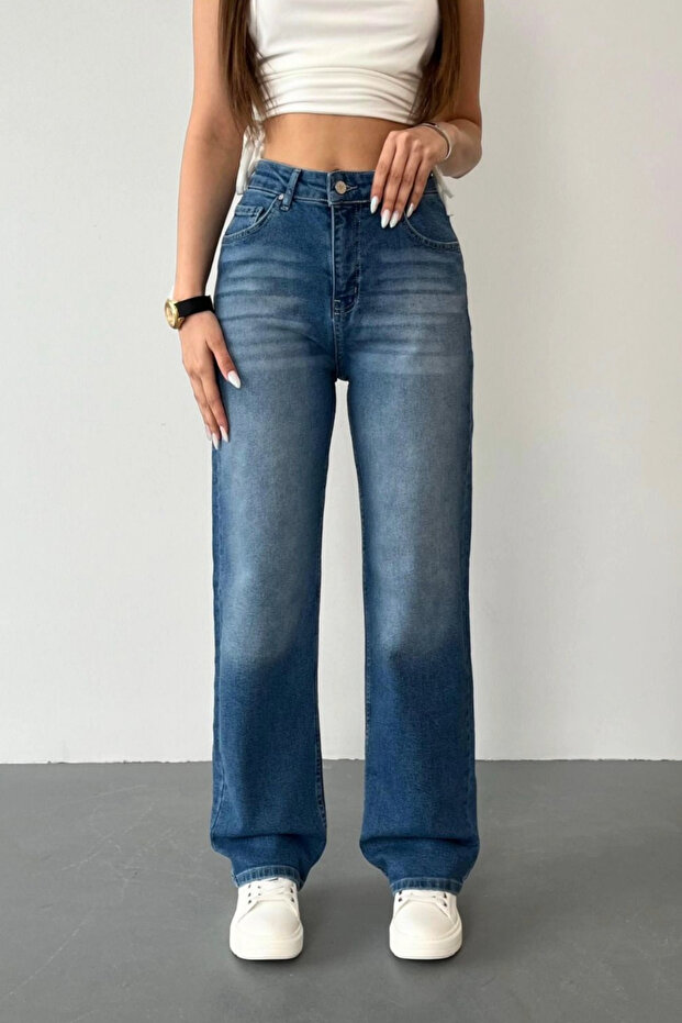 Női, magas derekú Lycra hatású, egyenes szabású farmer - 2