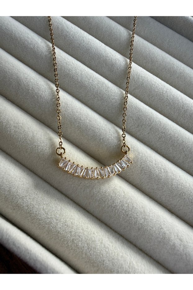 Elegant Gold Color Chain Baguette Stone Detailed Women's Necklace"