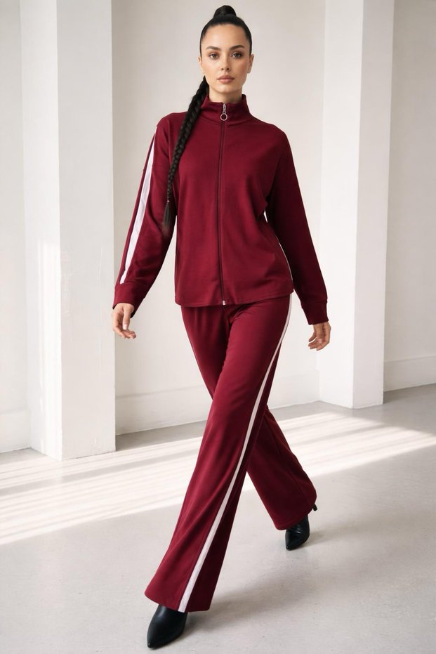 Striped Zippered Sports Casual Suit